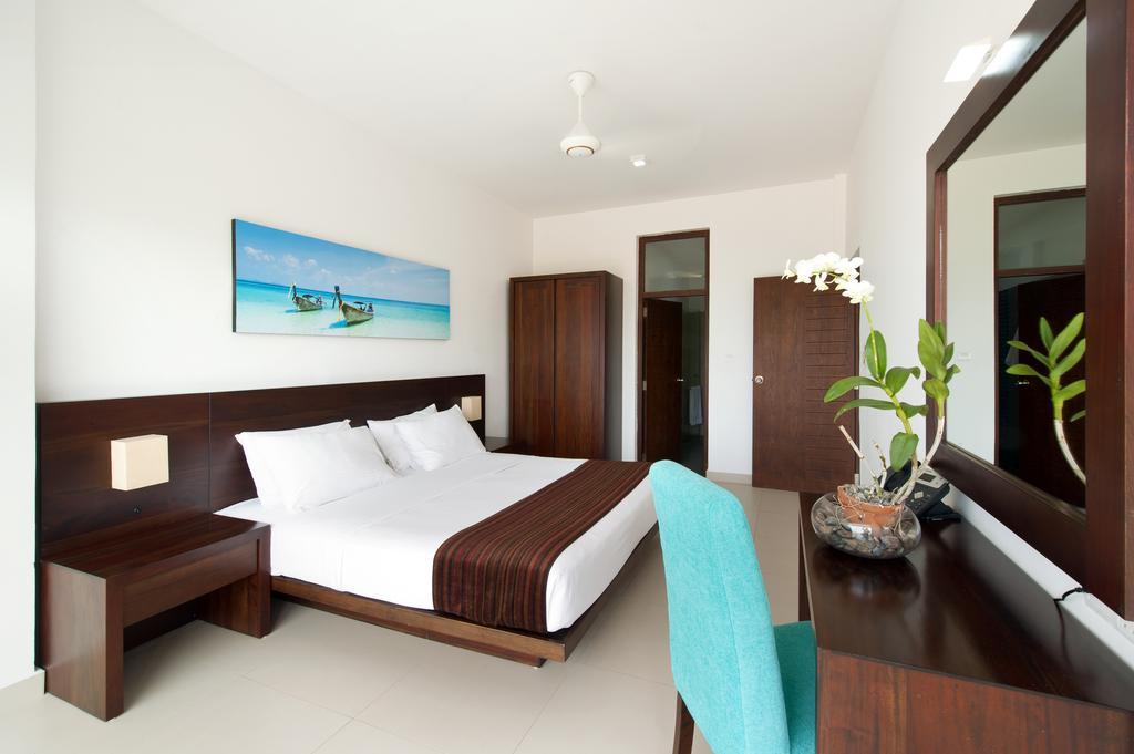 The Beach Apartments Νεγκόμπο Δωμάτιο φωτογραφία